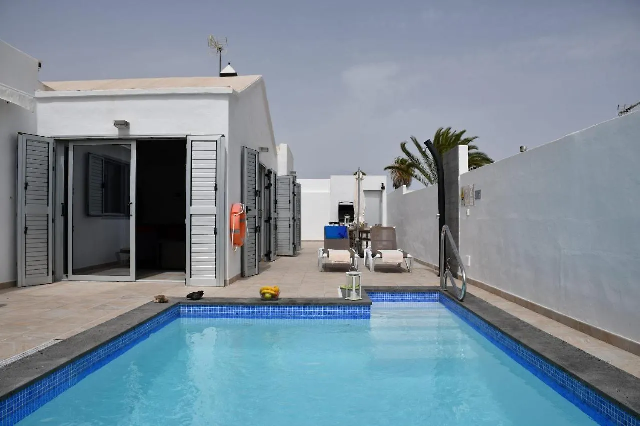 Villa Malaguenas Puerto del Carmen  Spagna